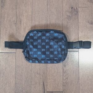 Philadelphia Flyers Fanny Pack + Gritty pin